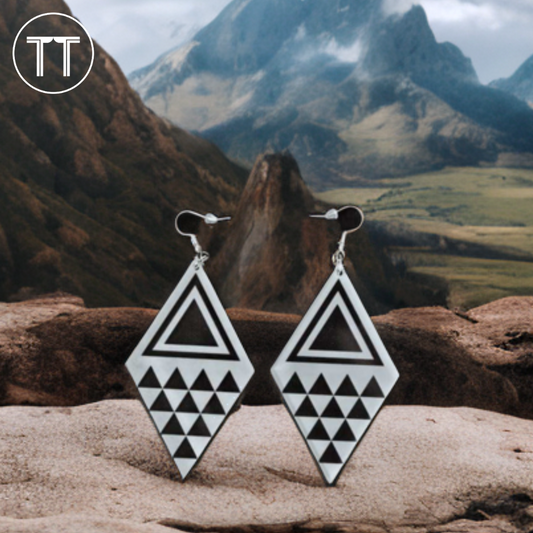 Taaniko Earring Set