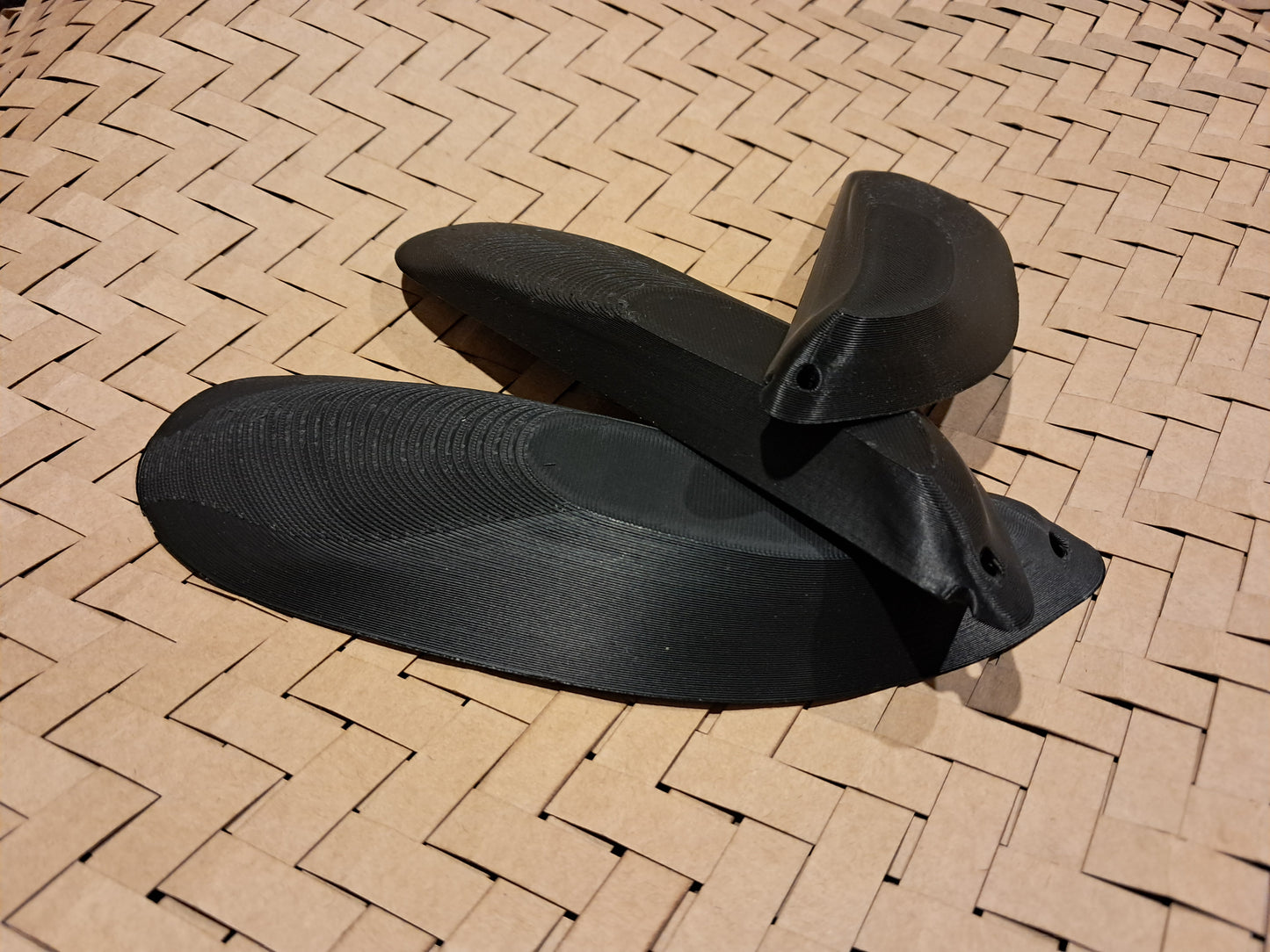 3D Printed Kuku / Kutai Shells for Raranga Weaving